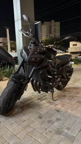 MT-09 COMPLETA