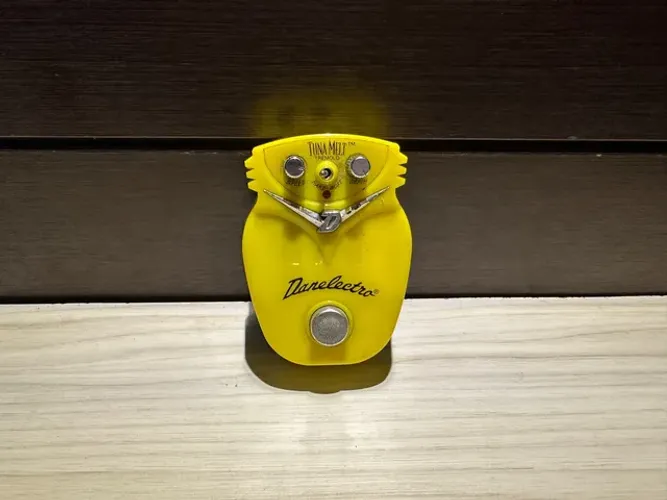 Pedal danelectro tuba melt Tremolo