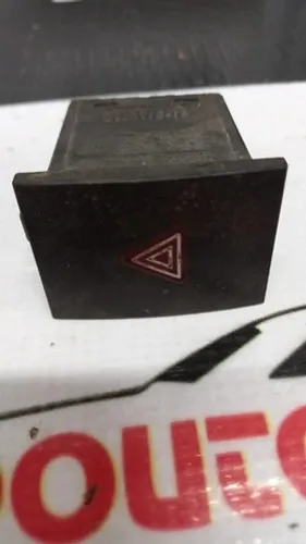 Botão Pisca Alerta Vw Gol Parati Saveiro G3 Vw Interruptor