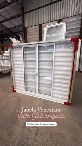 Janela Veneziana 120x100x12 branca com Vidro