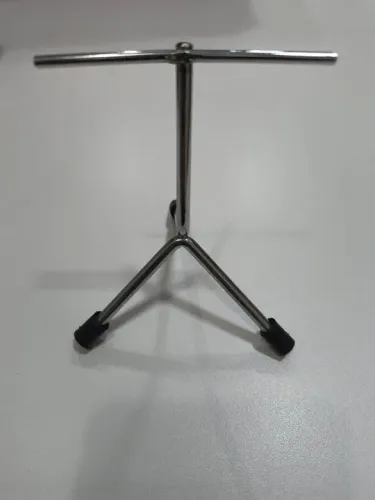Expositor de Calçados Cromado