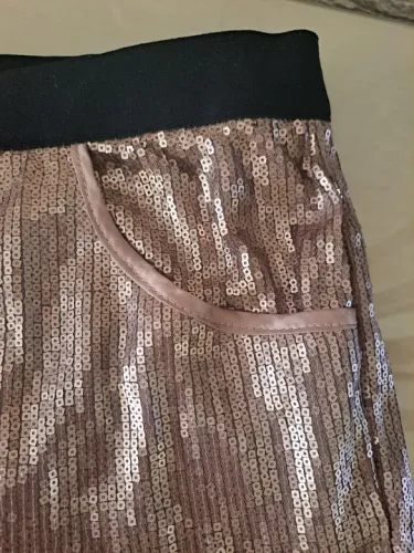 Short lantejoula