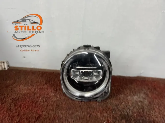 Farol Renegade com xenon 2020