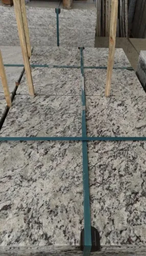 Piso em Granito Arabesco