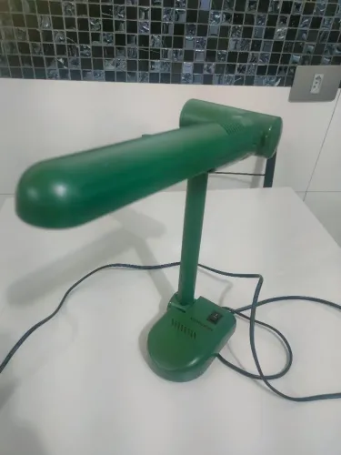 Luminária de Mesa Verde