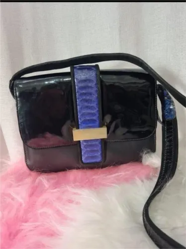 BOLSA EM COURO PRETA TUFI DUEK