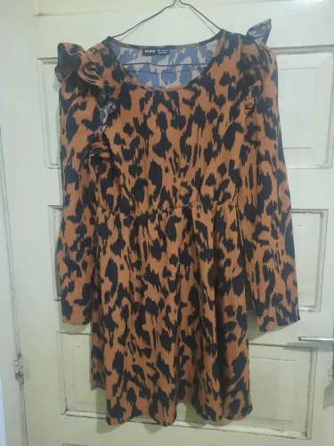 Vestido anima print shein novo
