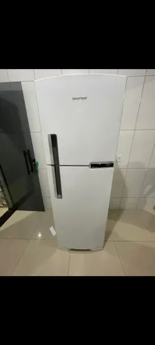 Geladeira Brastemp 375 litros seminova