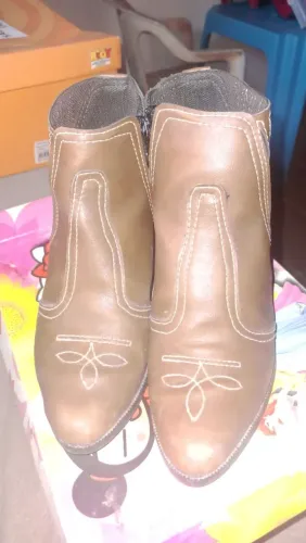 Sapatos infantis 