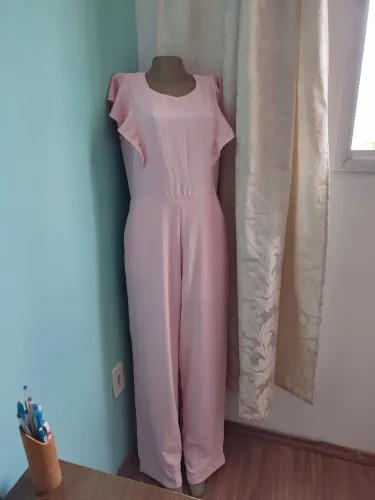 Macacão feminino rosa