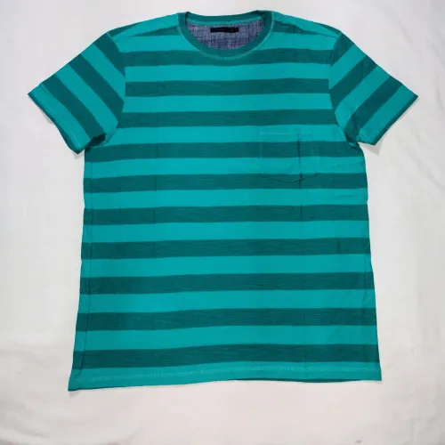 Camiseta original reserva bolso na frente 