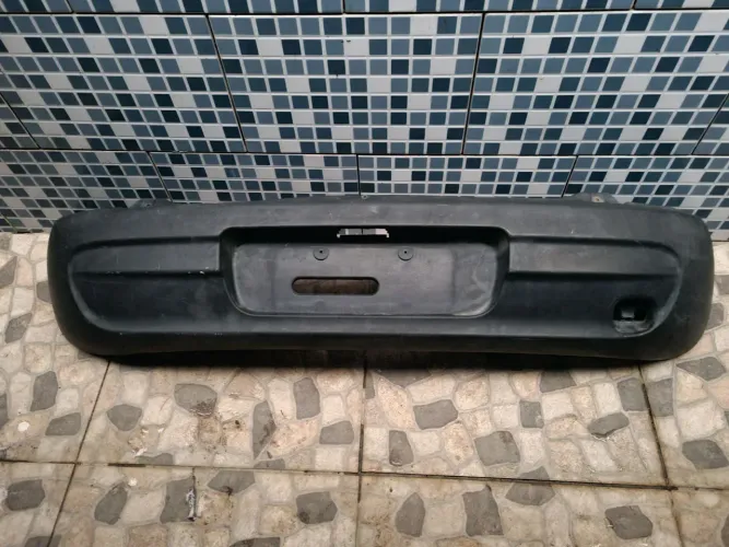 Parachoque traseiro celta 2000/2007 original bom