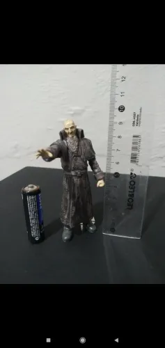 Boneco resident evil 4 bitorez mendez
