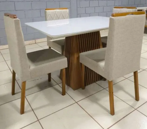 Mesa de jantar 120x90 Prada com 4 cadeiras 