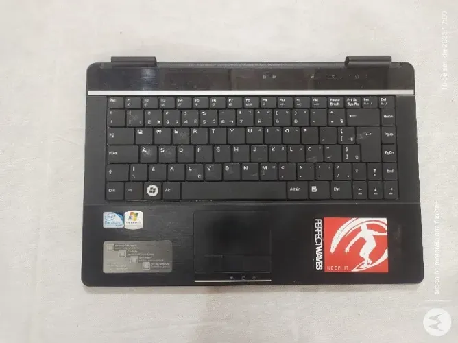 BASE SUPERIOR COM TECLADO PARA NOTEBOOK POSITIVO SIM 2086