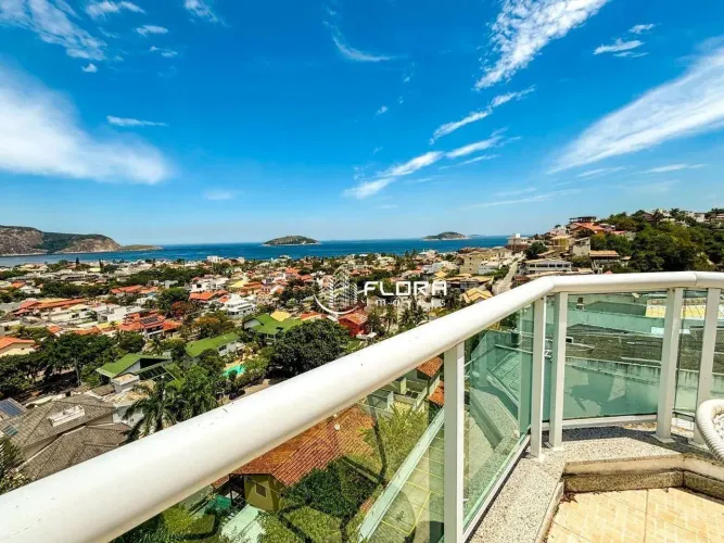 Cobertura com 1 dormitório à venda, 112 m² por R$ 850.000,00 - Camboinhas - Niterói/RJ