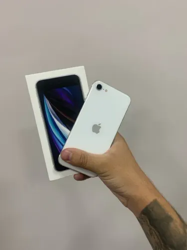 iPhone SE 2020 sem detalhes e garantia - custo baixo