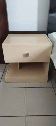 Criado mudo