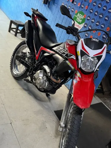 Aluguel de veículo moto e carro