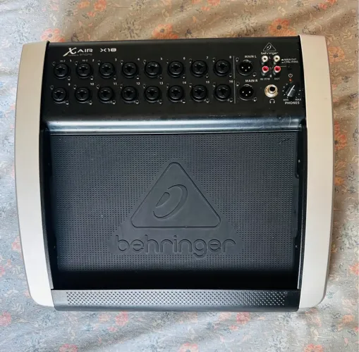 X Air18. Aceito cartão 