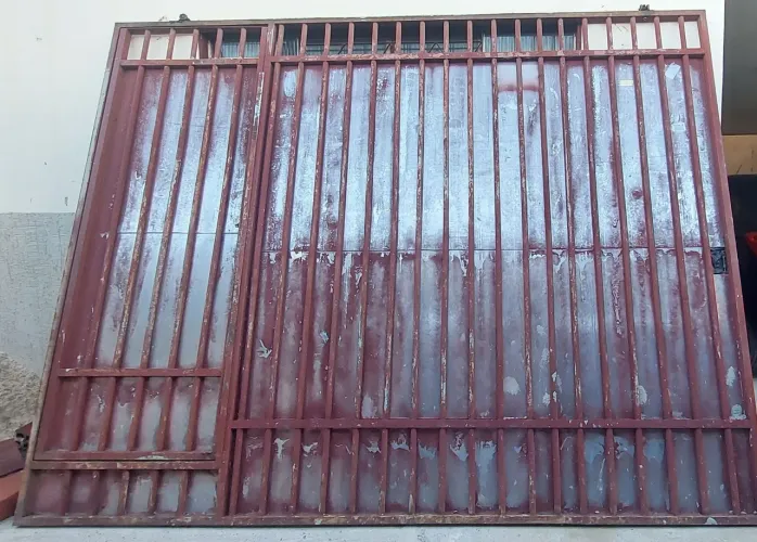 VENDO PORTÃO