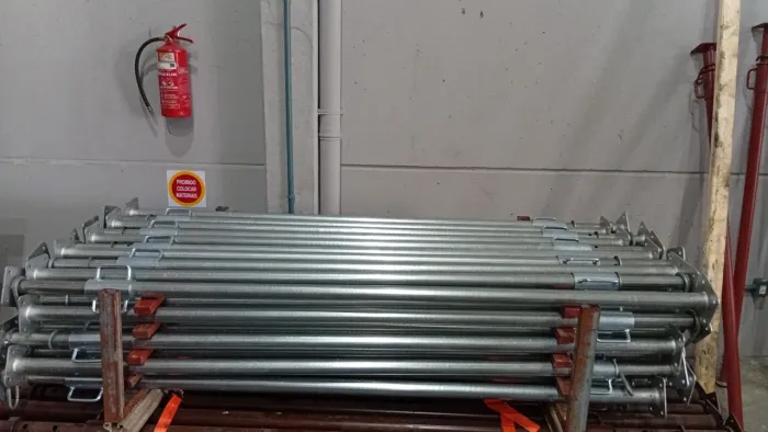 ESCORA GALVANIZADA 3,60M
