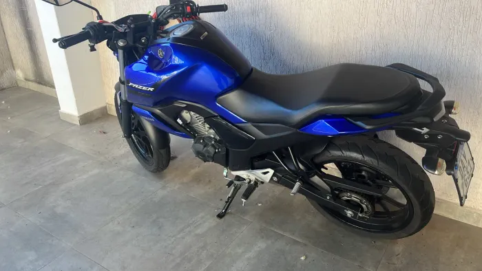 FZ 15 2023 Segundo Dono Baixo km