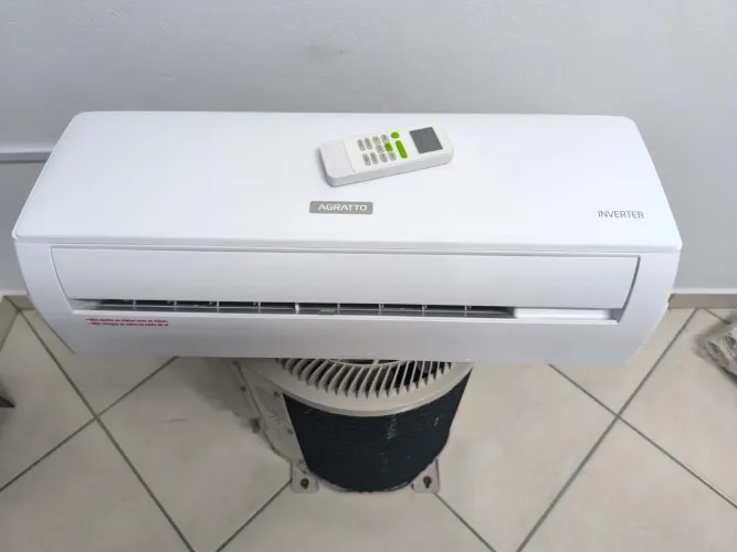 Ar Condicionado Agratto 9k BTUs Inverter