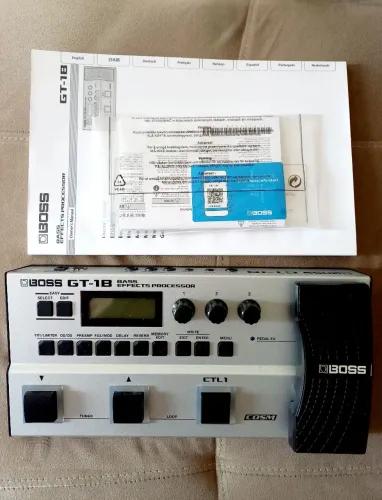 Boss GT-1b + Manual - Estado Impecável 