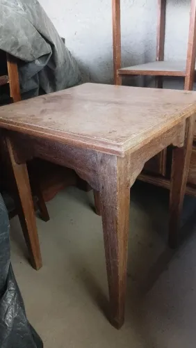 Vendo Mesa De Centro Pequena MEDIDAS 50×50 ,60 de altura