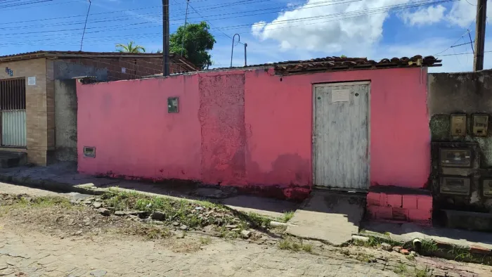 CASA PARA VENDER EM CAAPORÃ 
