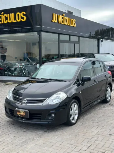 Nissan Tiida SL 1.8/1.8 Flex 16V Aut. 2012