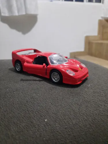 Miniatura Ferrari F50