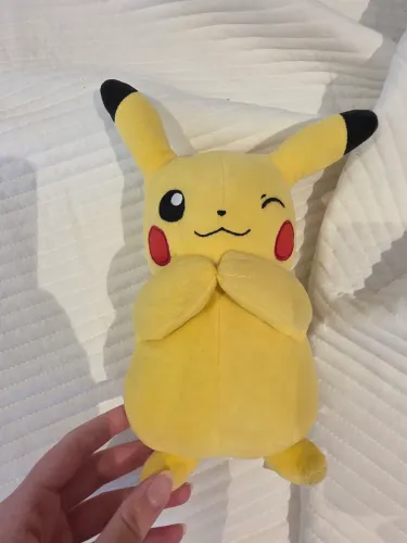 Pelucia Pikachu original