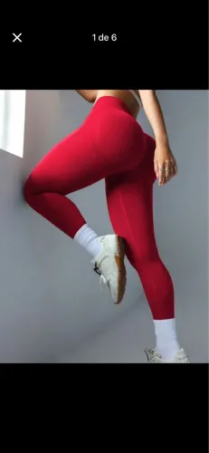 NOVA - Leggings Sem Costura de Cintura Alta em Cor Sólida VERMELHO Tamanho M
