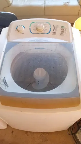 Máquina de Lavar 12 kilos automática faz tudo