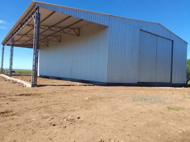 Galpão agrícola 15x20x5 mais varanda 6x20
