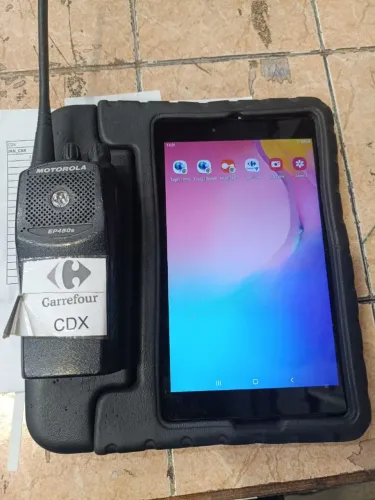 Celular novo na caixa
