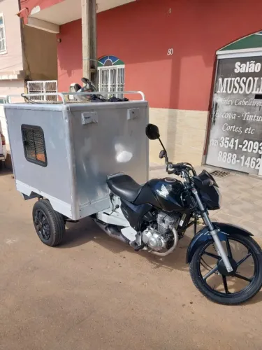Triciclo Honda Fusco MotoSegura Carga 160CC baú