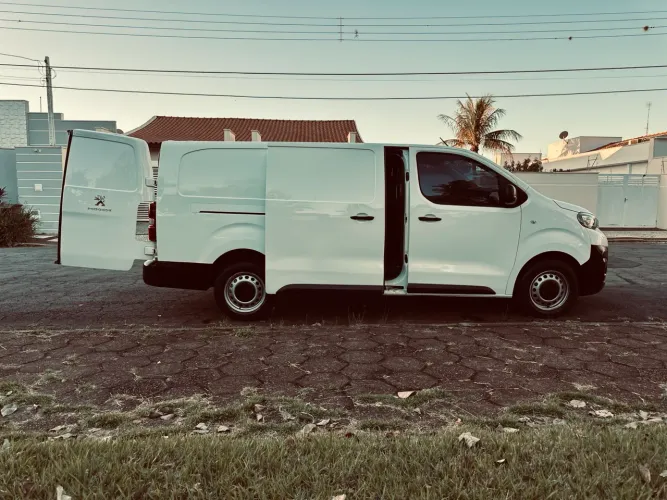 Peugeot Expert Business Pack 1.6 Turbo Diesel 2020