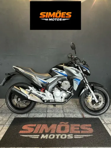 CB 250 TWISTER 2019