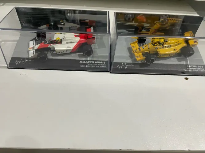 Miniatura F1 do Ayrton Senna 1/43 Lótus e Mclaren 1/43