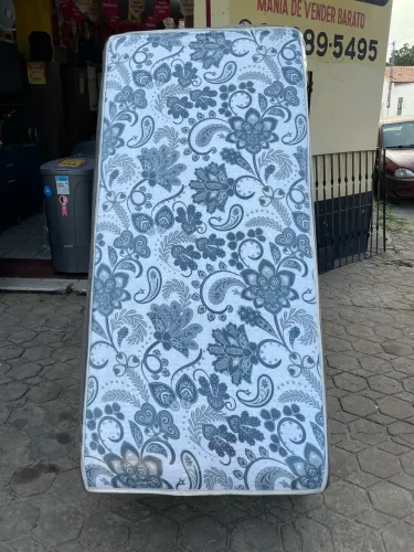 Cama de solteiro