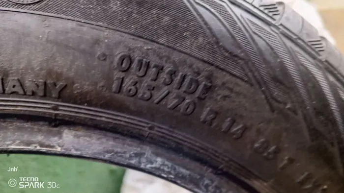 Pneu 165-70/14