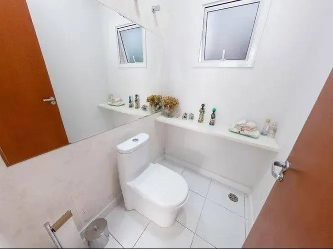 Sobrado com 4 dormitórios à venda, 303 m² por R$ 3.021.000,00 - Condomínio Residencial Jag