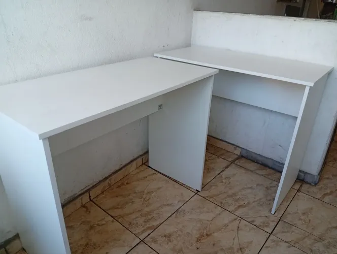  Mesas de escritório brancas