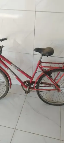 Bicicleta adulto velha