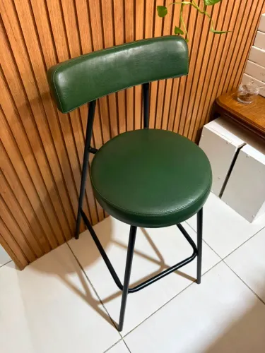 Banquetas (retirada no local)