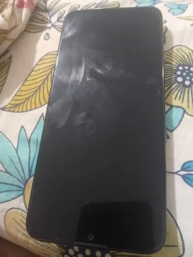 Vendo moto e7 bem conservado 