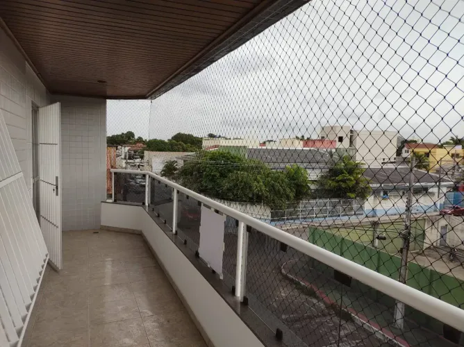 Imóvel para aluguel possui 125 metros quadrados com 4 quartos em Praia da Costa - Vila Vel